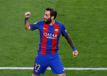 أخبار فيدال ضمن حسابات برشلونة للموسم الجديد وروبيرتو سيعود لمركزه