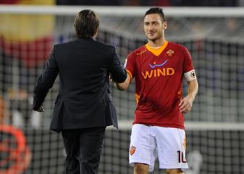 تصريحات كونتي توتي من أفضل اللاعبين في العالم وأعلم رغبته بالاستمرار