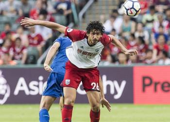 محترفين مدرب وست بروميتش حجازي لاعب جيد جد ا