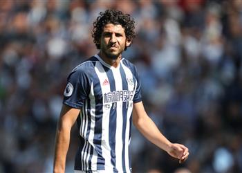 وست بروميتش يبعث برسالة لحجازي قبل مواجهة أوغندا وأحد المتابعين يسخر