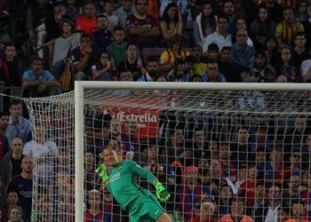 تير شتيجن يؤكد استعداد برشلونة لمواجهة ريال مدريد في السوبر