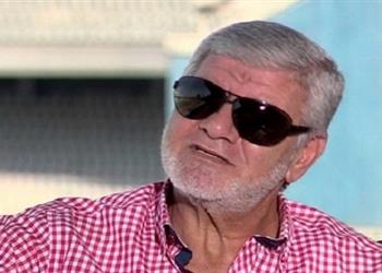 إكرامي عن الاحتراف قلت للمايسترو إذا الأهلي طلعني من الباب هنط له من الشبكة