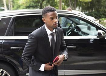 أخبار سيميدو يصل برشلونة للفحص الطبي