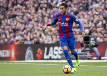 نيمار يقود هجوم برشلونة أمام يوفنتوس