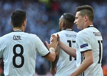 دراكسلر مشيد ا بأوزيل أستمتع باللعب جانبه