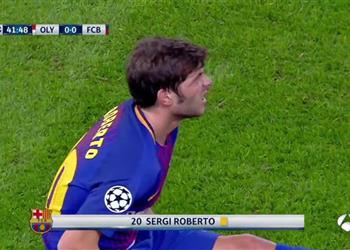 الإصابة ت جبر سيرجي روبرتو على الخروج من مواجهة أوليمبياكوس