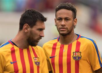 والد نيمار يكشف علاقة ميسي برحيل نجله عن برشلونة
