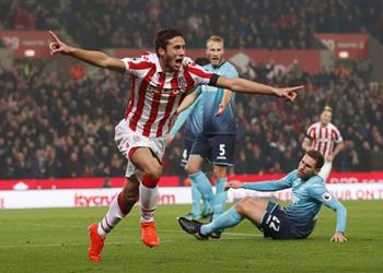 سوشيال_بطولات جماهير ستوك سيتي تشيد بأداء رمضان الدفاعي وتؤكد سوف نساندك أمام غانا