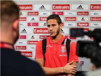 م حترفين رمضان صبحي خارج قائمة ستوك سيتي لمواجهة كريستال بالاس