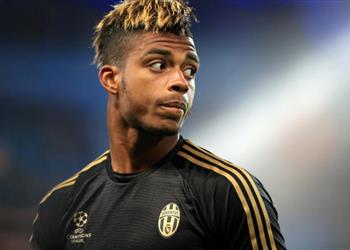 ليمينا على أعتاب الدوري الإنجليزي