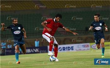 نجم الأهلي يعود لتدريبات الفريق بعد تعافيه من الإصابة السبت