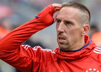 لاعب بايرن السابق بعض لاعبي النادي يعيشون على أمجاد الماضى