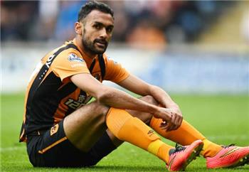 م حترفين هال سيتي يسقط بسداسية مقابل هدف أمام بورنموث بمشاركة مخيبة للمحمدي