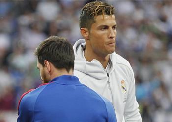 الكلاسيكو موندو ديبورتيفو تكشف السبب وراء غضب رونالدو بعد هدف ميسي القاتل