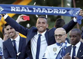 تقارير الميركاتو يوفنتوس يتوصل لإتفاق مع دانيلو بشأن البنود الشخصية في عقده