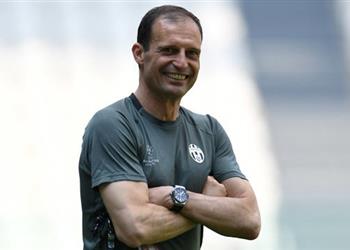 أليجري يخطط لصفقة من الدوري الفرنسي