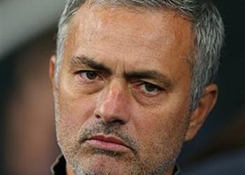 تصريحات مورينيو ينتقد ثنائي دفاع مانشستر يونايتد مؤكدا لا يمتلكون الشجاعة