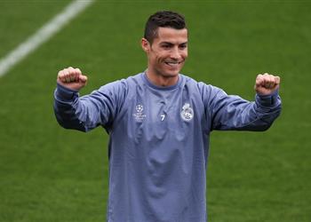 تجديد عقود رسمي ا ريال مدريد ي صدر بيان ا يؤكد من خلاله تجديد عقد رونالدو حتى 2021