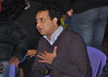 أحمد مرتضى يجتمع مع نيبوشا