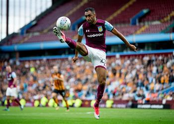 محترفين أستون فيلا المحمدي يصمد أمام الإهانات