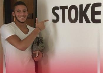 م حترفين تقرير إنجليزي رغم متابعة ريال مدريد وبايرن ميونخ ستوك أحدث إنقلاب بضم رمضان