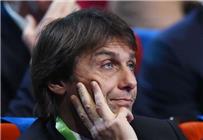 كونتي يجتمع مع رئيس الاتحاد الإيطالي ليحدد مستقبله