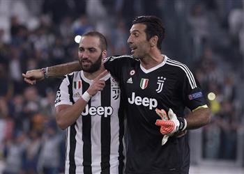 هيجوايين لمنتقديه أعتادوا أن أسجل كل مباراة