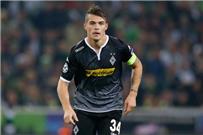 بالصور تشاكا أولى صفقات الآرسنال الصيفية