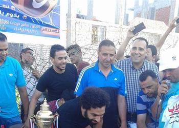 بالصور محمد صلاح يوزع جوائز الدورة الرمضانية على أشبال نجريج