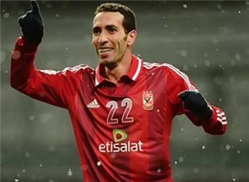 سوشيال_بطولات أبو تريكه م علق ا على نتيجة موقعة السعودية أمام الأمارات هل حان وقت التغيير