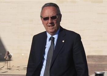 تصريحات جاسبرت يجب ان لا نعطي اهمية كبيرة لهتافات لاعبي ريال مدريد ضد بيكيه