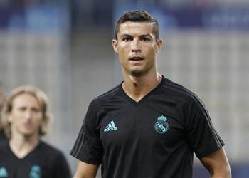 كيف ساهم رونالدو في حسم صفقة لجوارديولا سيلفا يوضح