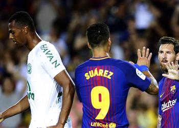 سواريز ي نهي صيامه التهديفي مع البرسا قبل مواجهة الريال بالسوبر