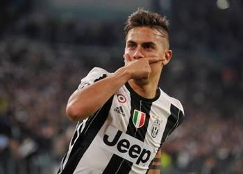 مهاجم ساسولو ي ثني على ديبالا بعد الهاتريك