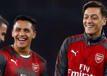 فينجر سانشيز وأوزيل يحبان آرسنال ولكن