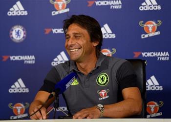 مؤتمر كونتي سعيد لعودة فابريجاس ولويز لم يفاجئني بمستواه ويرفض الحديث عن لوكاكو