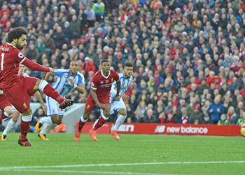 بالفيديو خبير تحكيمي يجب إعادة ركلة جزاء محمد صلاح المهدرة والسبب