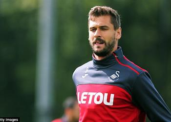 م هاجم سوانزي سيتي يقترب من تشيلسي