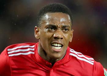 مانشستر يونايتد يرفض عرضا من أرسنال لضم نجمه