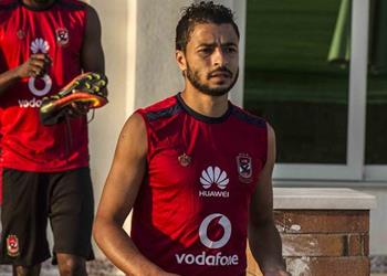 باسم علي يتعرض لإجهاد في عضلة السمانة وتدريبات إضافية لبدلاء الأهلي