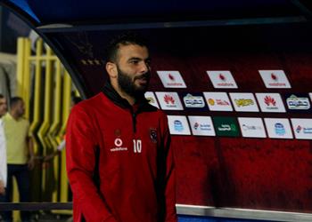 فيديو جماهير الأهلي ترد على البدري بعد استبعاد متعب