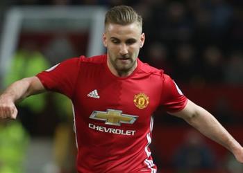 لوك شاو يحسم مستقبله في مانشستر يونايتد