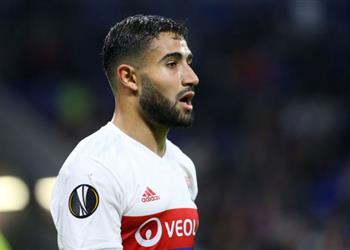 آرسنال ينضم للمتنافسين على التعاقد مع نبيل فقير