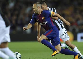 إنييستا يفتح الباب أمام رحيله مجدد ا ويعلق على ميسي