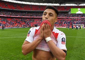 تقارير الميركاتو سانشيز يرغب في الانتقال إلى مانشستر سيتي وفينجر يتمسك ببقاءه أو الرحيل للدوري الألماني