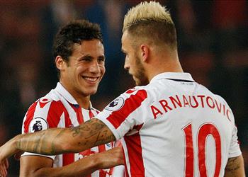 م حترفين أرناوتوفيتش رمضان مثل أخي الصغير وأحاول مساعدته دائما