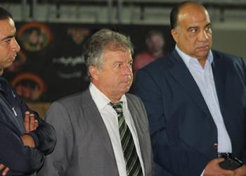 مدرب الاتحاد ينتقد أداء المصري ليست مباراة بل تمثيل سينما