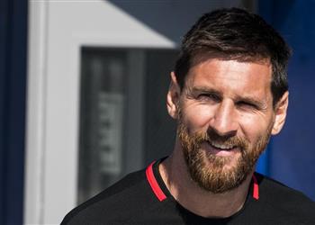 سبورت غذاء كتالوني يفصح عن شروط ميسي للبقاء في برشلونة
