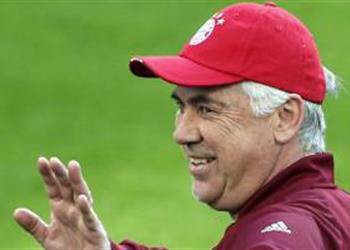 أنشيلوتي يهدد عرش فينجر