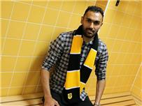 رسميا المحمدي يوقع عقدا جديدا مع هال سيتي